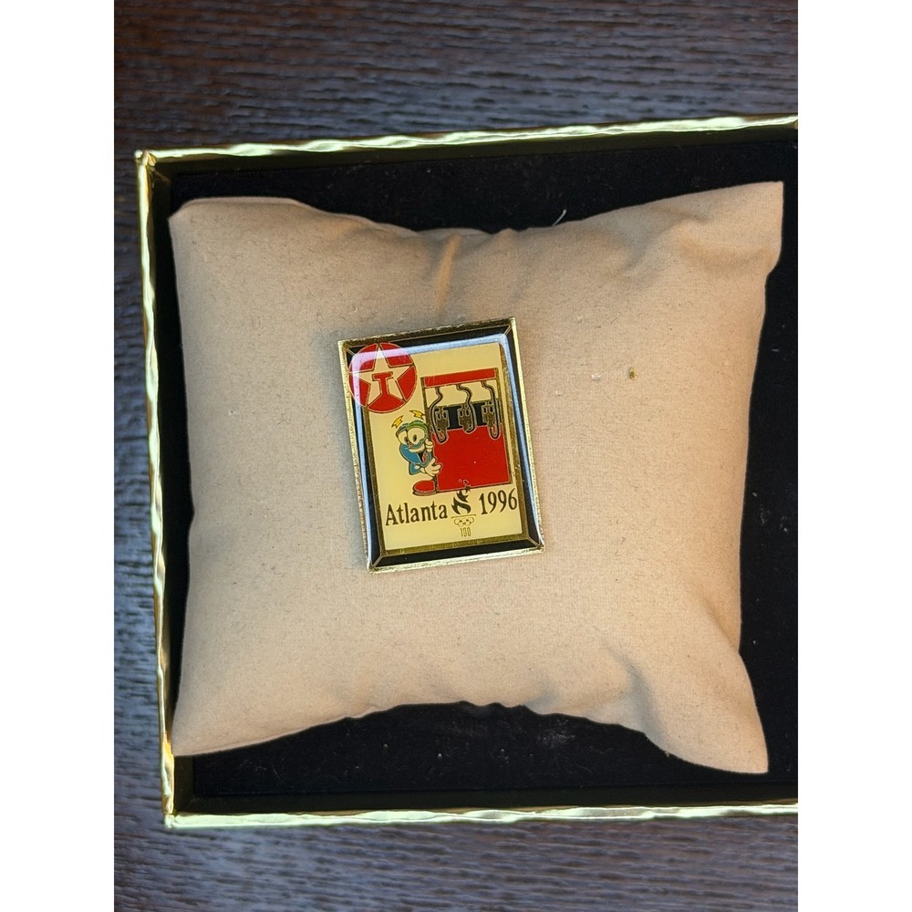 Vintage 1996 Atlanta Olympic Games Texaco Izzy Gas Pump Enamel Pin Collectible